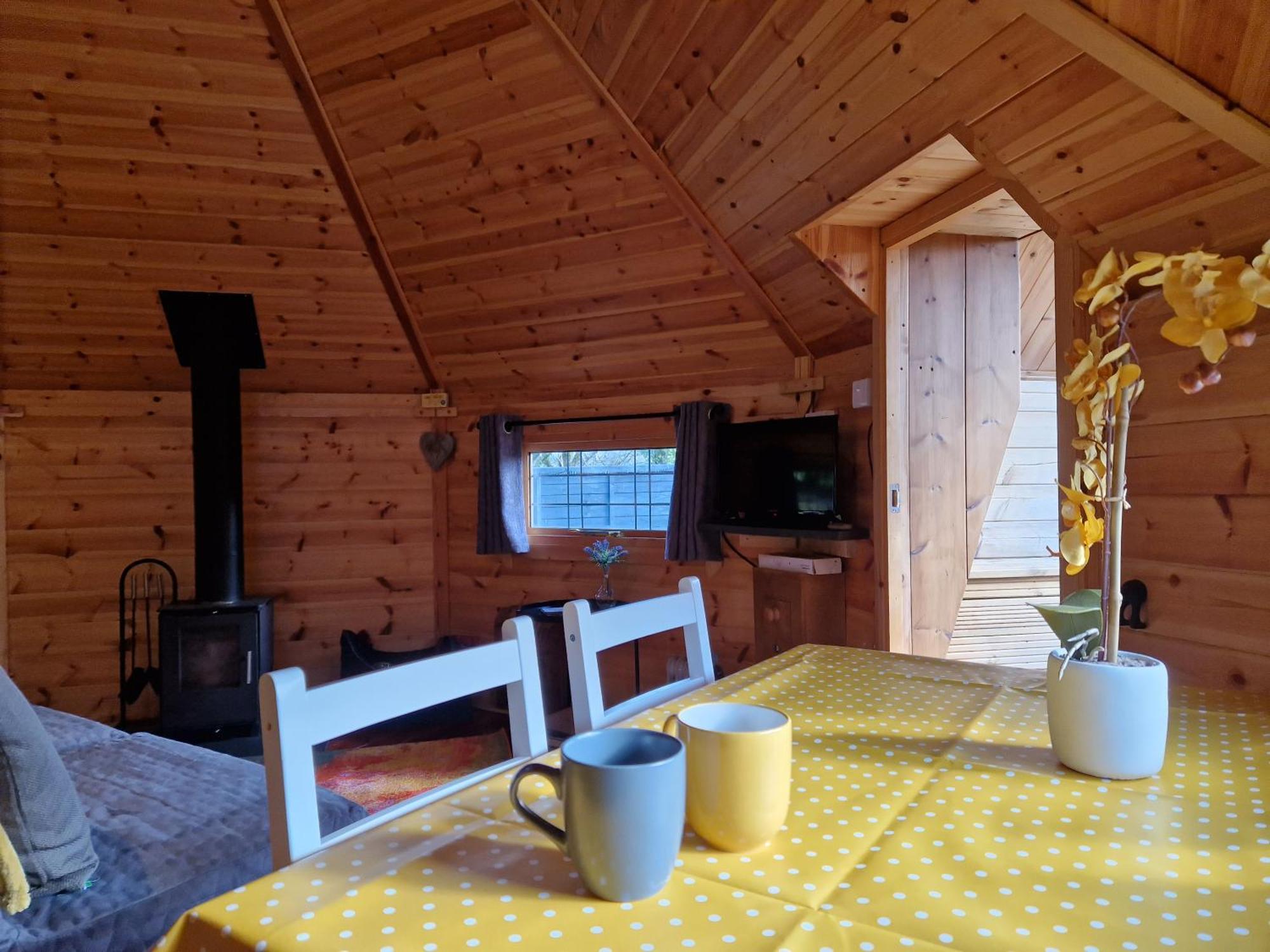 The Hive - Unique Log Cabin With Wood Burning Stove Ludchurch Ngoại thất bức ảnh